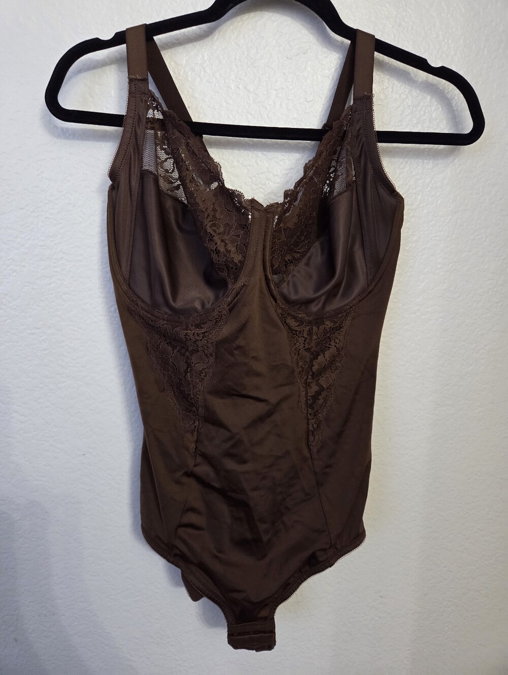 Maidenform Firm Control Embellished Unlined Shaping Bodysuit Size 40D Brown